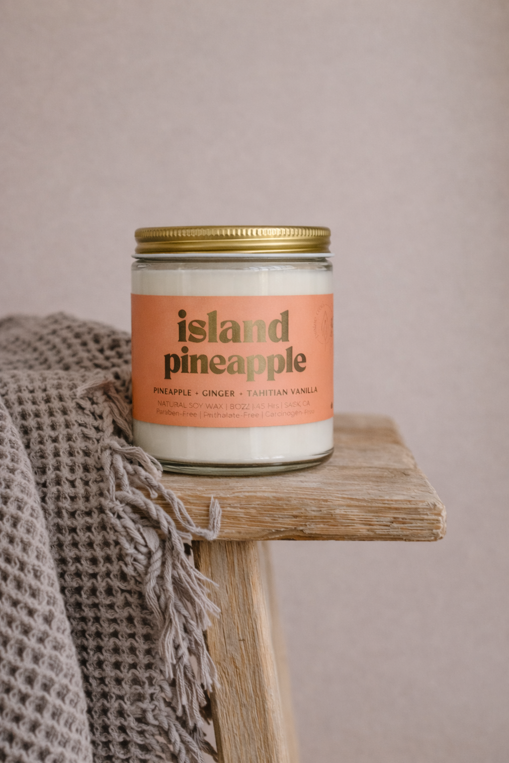 ISLAND PINEAPPLE CANDLE | SUMMER COLLECTION