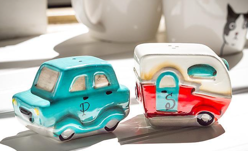 Car & Camper Salt & Pepper