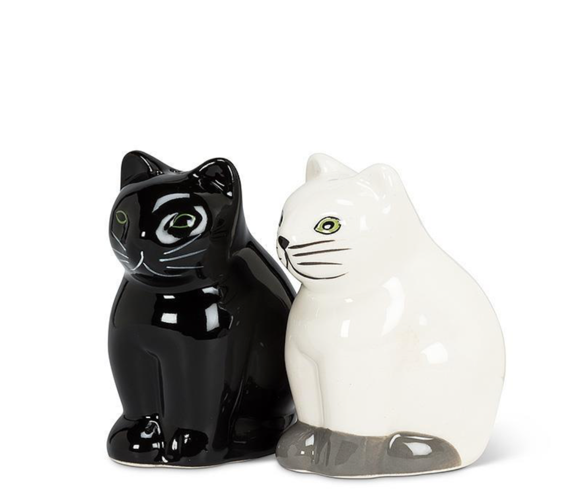 Sitting Cat Salt & Pepper Shakers