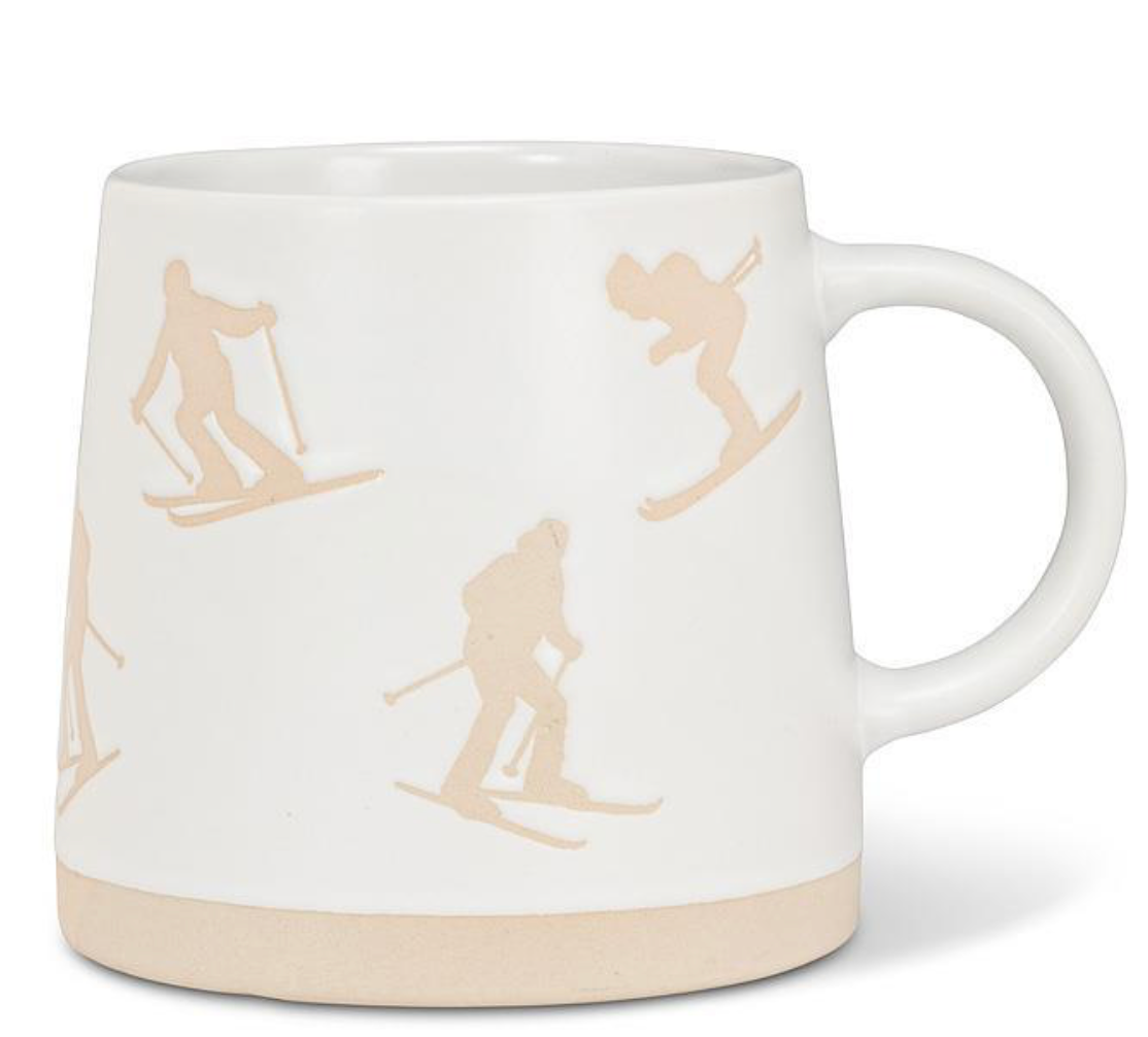 Wide Base Mug with Skiers