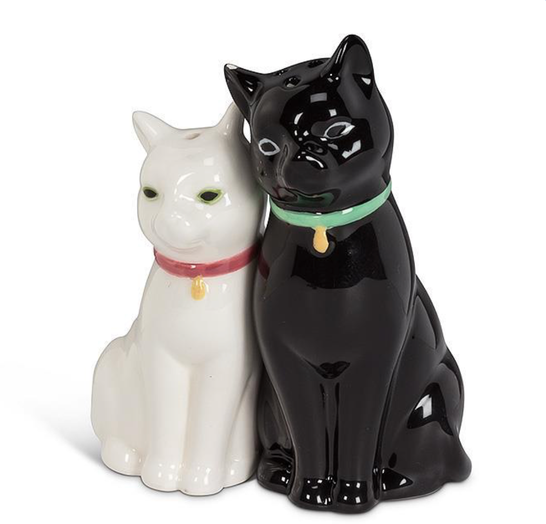 Cuddling Cat Salt and Pepper Shaker